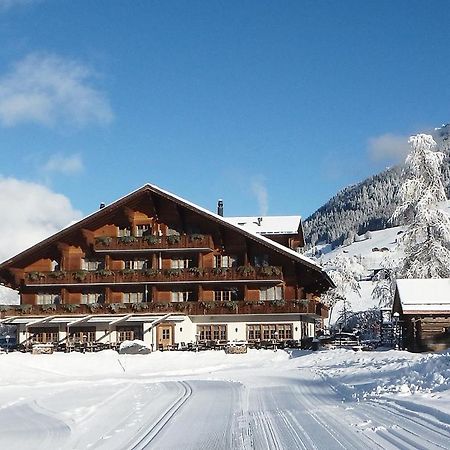 Hotel Alpenland Gstaad Luaran gambar