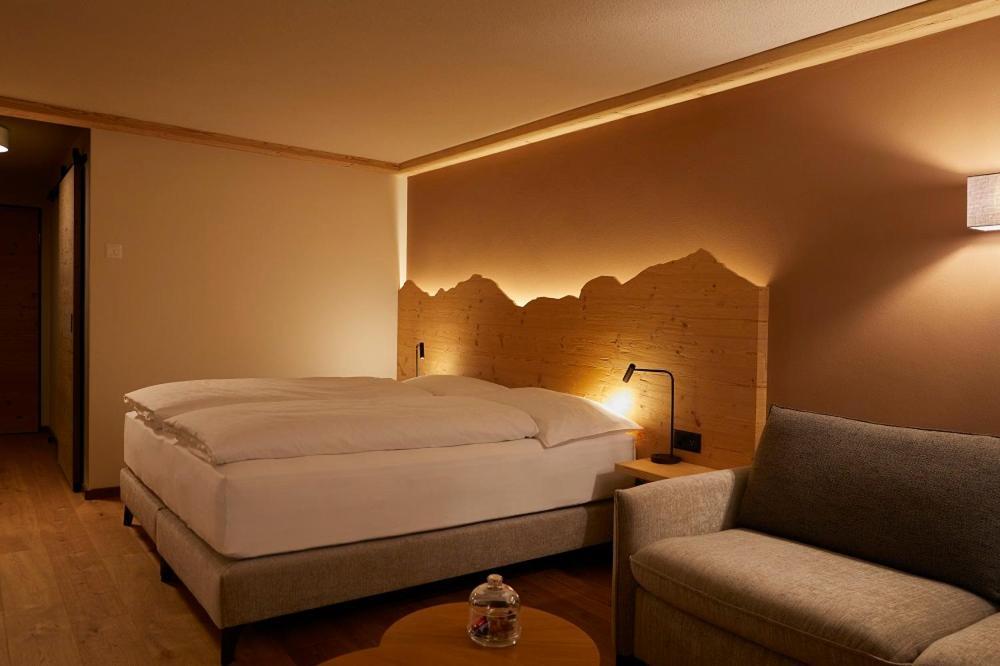 Hotel Alpenland Gstaad Luaran gambar
