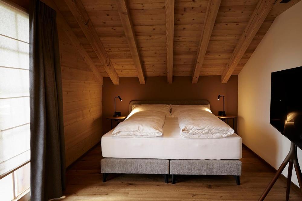 Hotel Alpenland Gstaad Luaran gambar